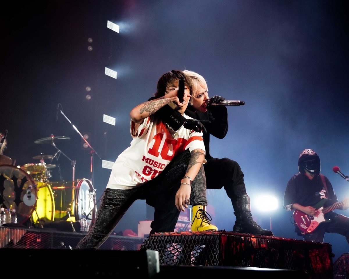 HYDE LIVE 2022 RUMBLE  FISH パーカー　L hydelive2022.jpg